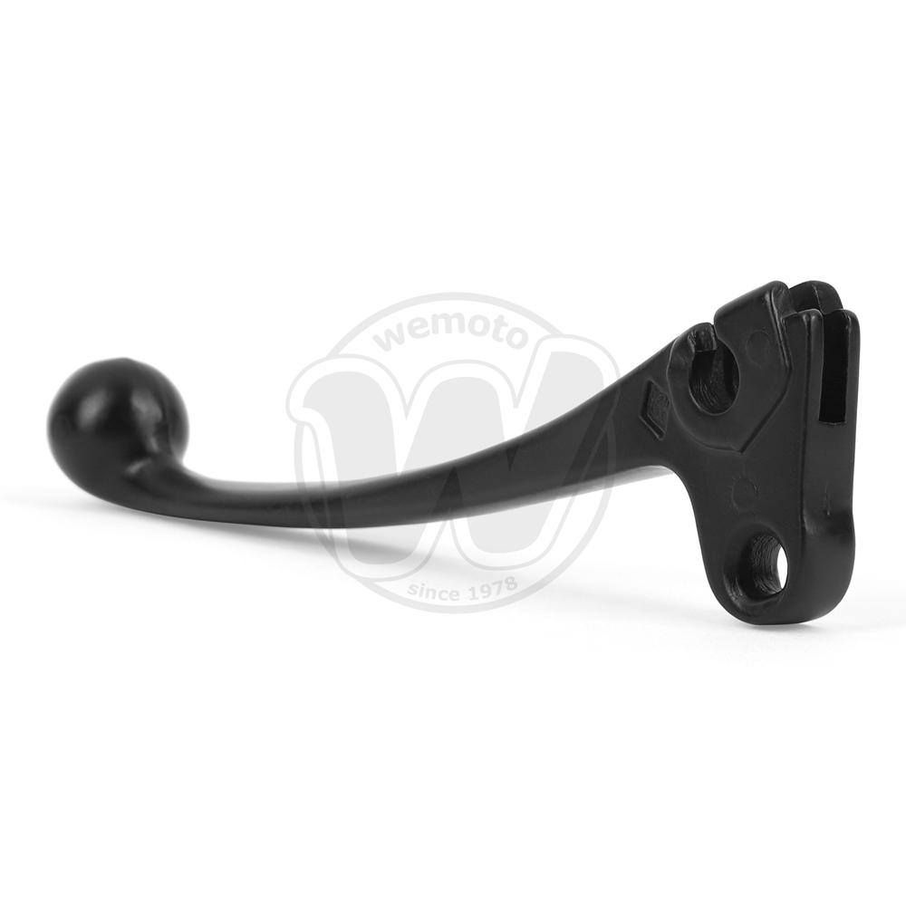 0UR8345_ad7581 two.jpg